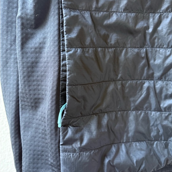 Cotopaxi Charcoal Hooded Jacket with Teal Details - Picture 3 of 9